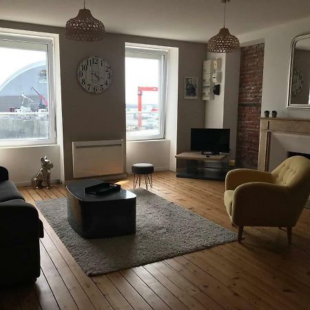 60 Rue Du Port Granville Bagian luar foto